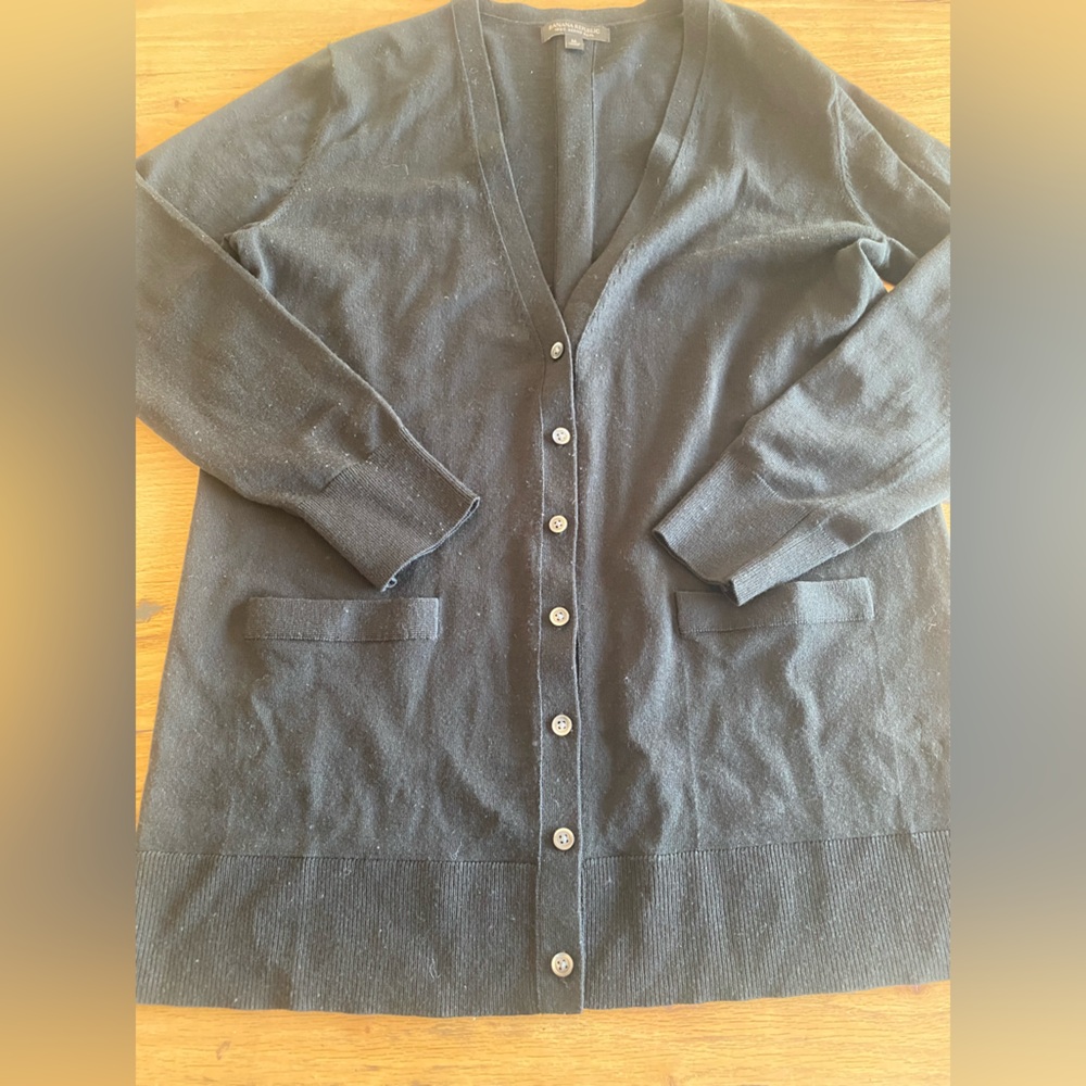 Banana‎ Republic Women's Black Medium Cardigan Sweater Merino Wool Preloved